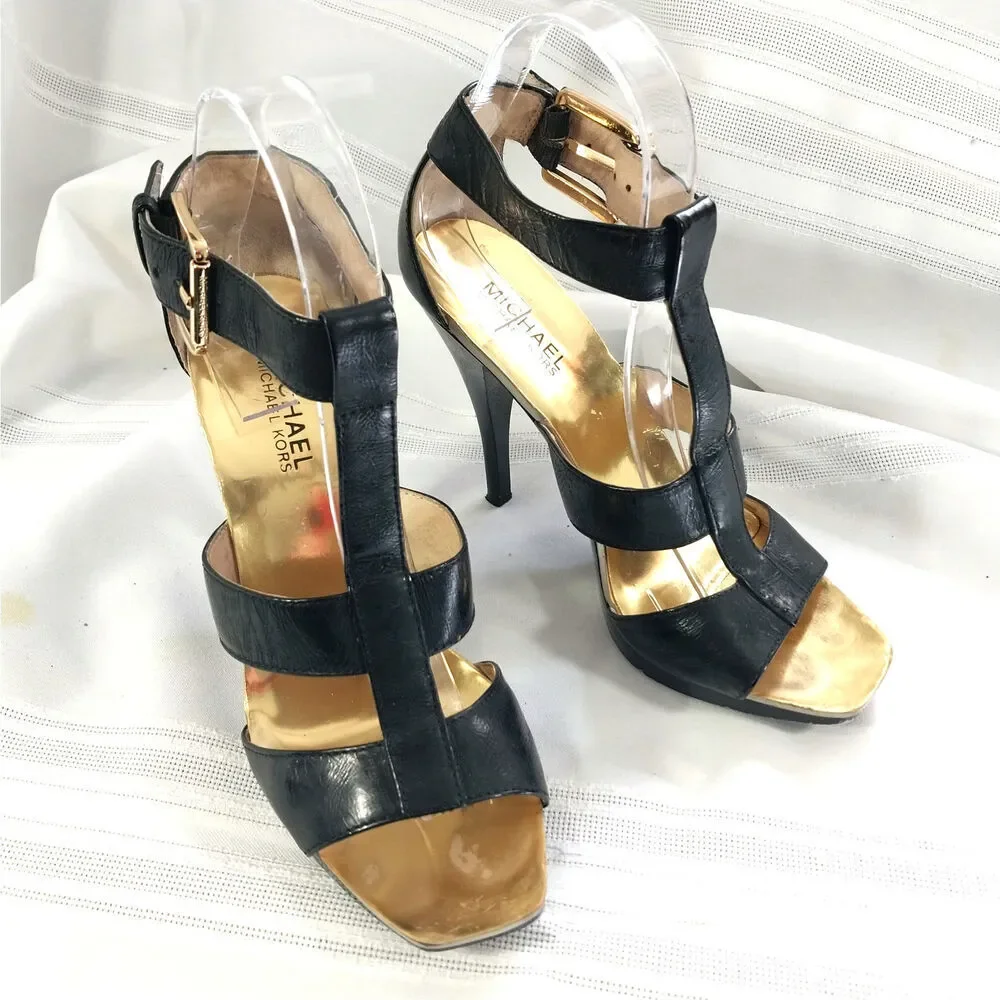 MICHAEL KORS! RICH BLACK GENUINE LEATHER, HARNESS FRONT/BUCKLE HEELS! SZ 6.5M